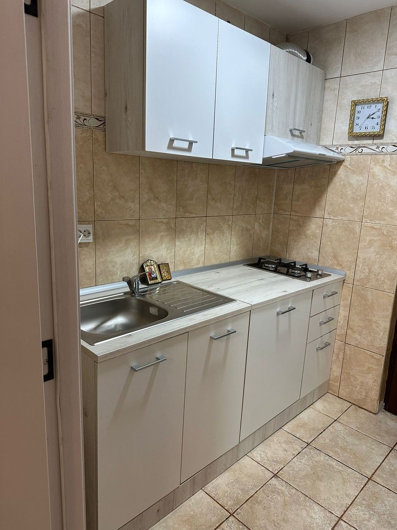 Garsoniera prima inchiriere ,Micro 39B, et 3 la cheie -1000 lei/luna - Poză 8