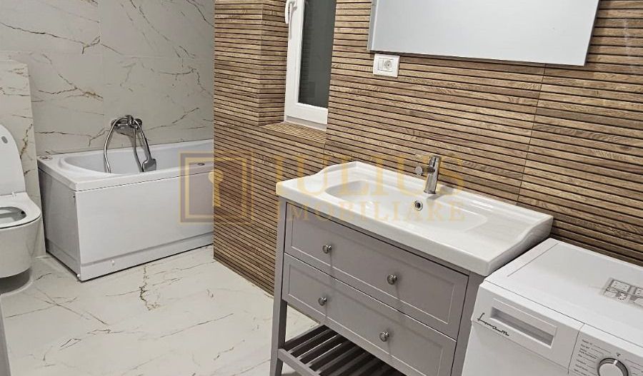 1/2 duplex spatios , spatiu verde generos, locuri de parcare-Mosnita - Poză 27