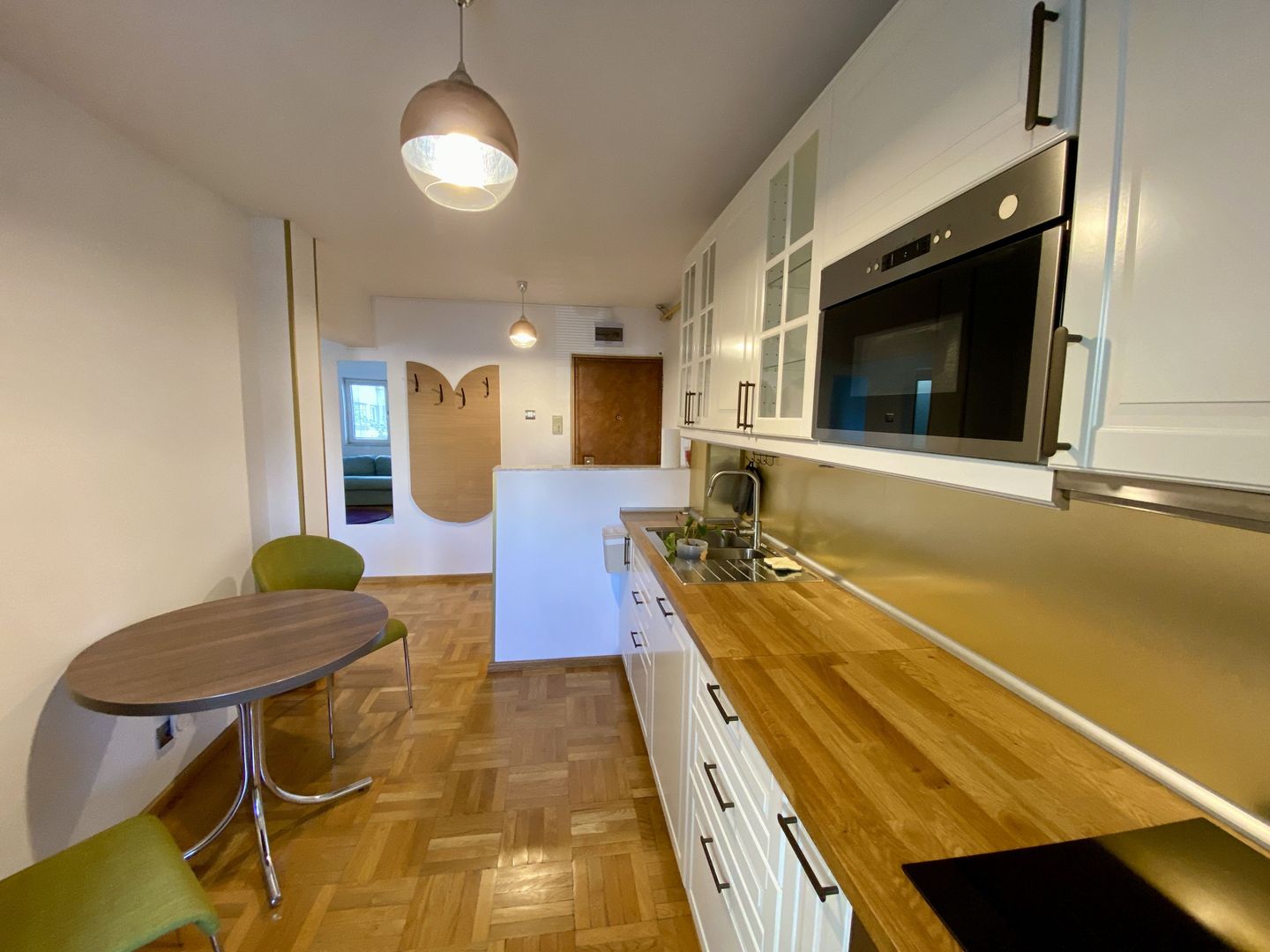 Apartament cu 3 camere in Centrul Civic - Poză 2