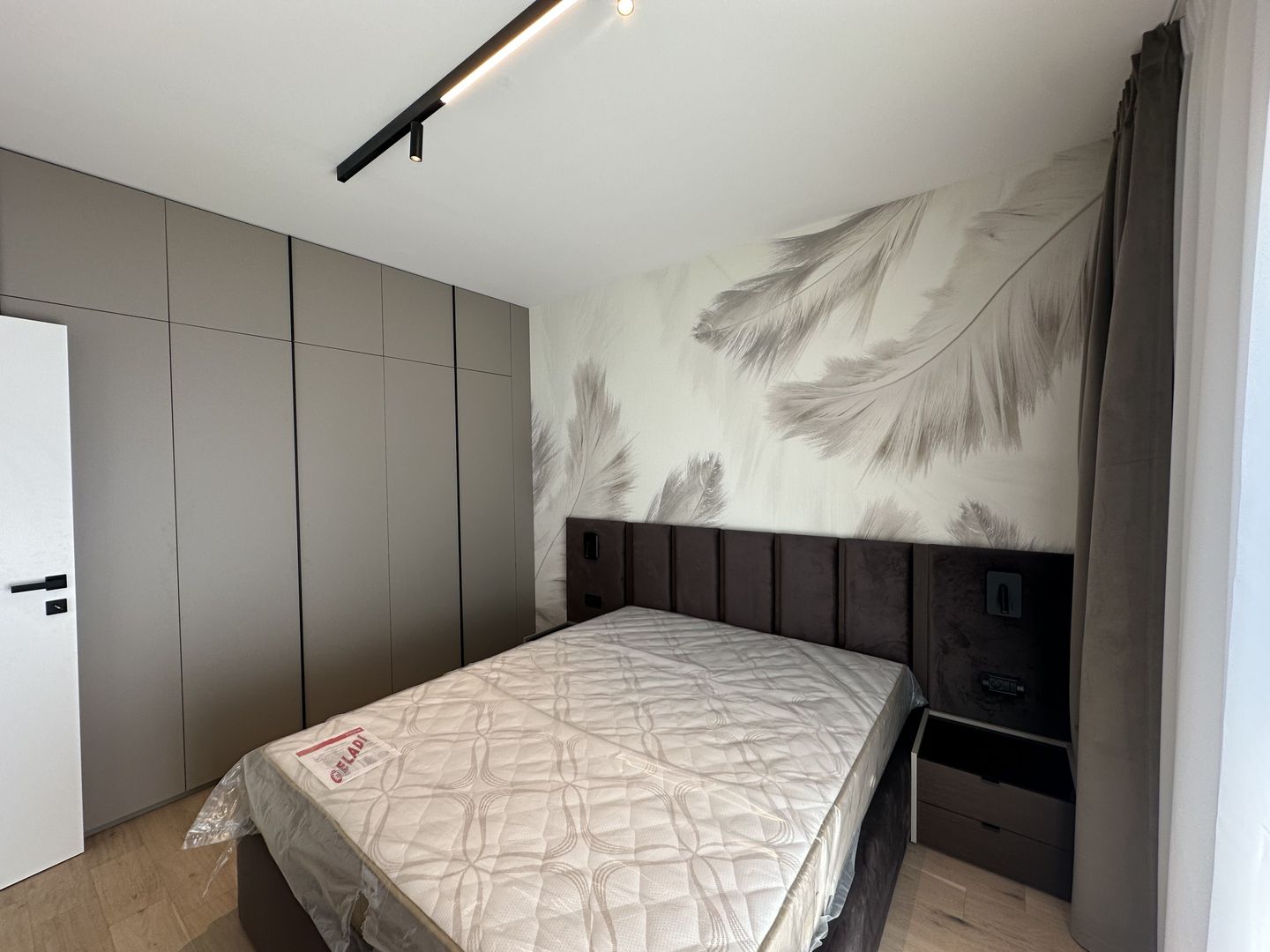 Lux și confort absolut într-un apartament de 2 camere – One Cotroceni - Poză 6