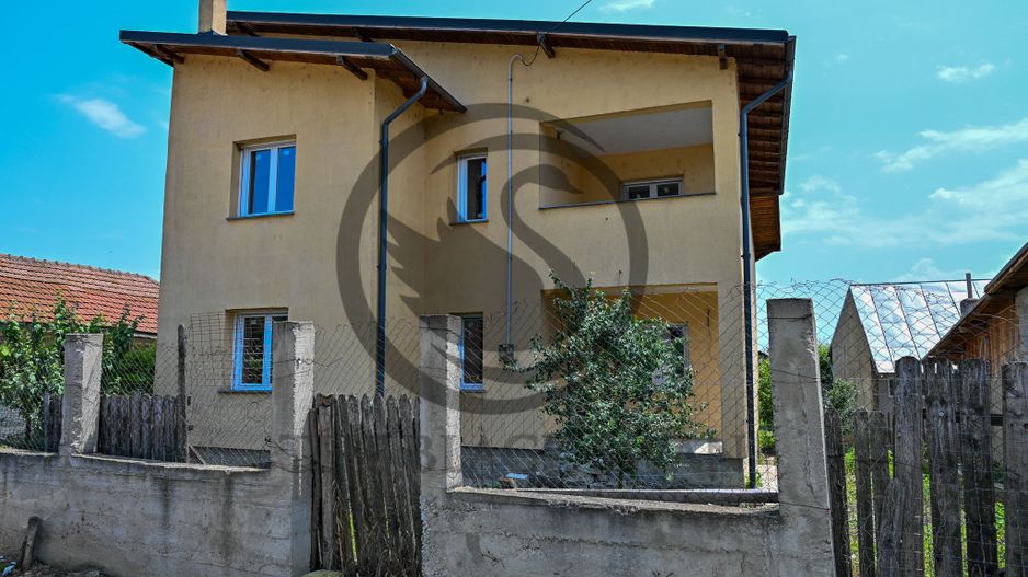 Casa de vanzare | Langa Urlati | Loloiasca - Prahova | Comision 0% - Poză 1