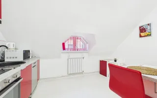 Apartament 2 camere în vilă istorică | Kiseleff | curte | 7 min metrou - Poză 15