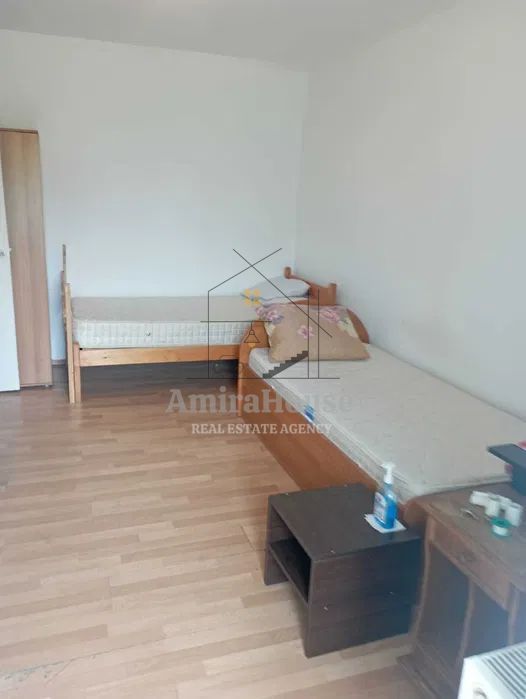 Garsoniera de inchiriat etaj 2 zona str Tasnad - Poză 1