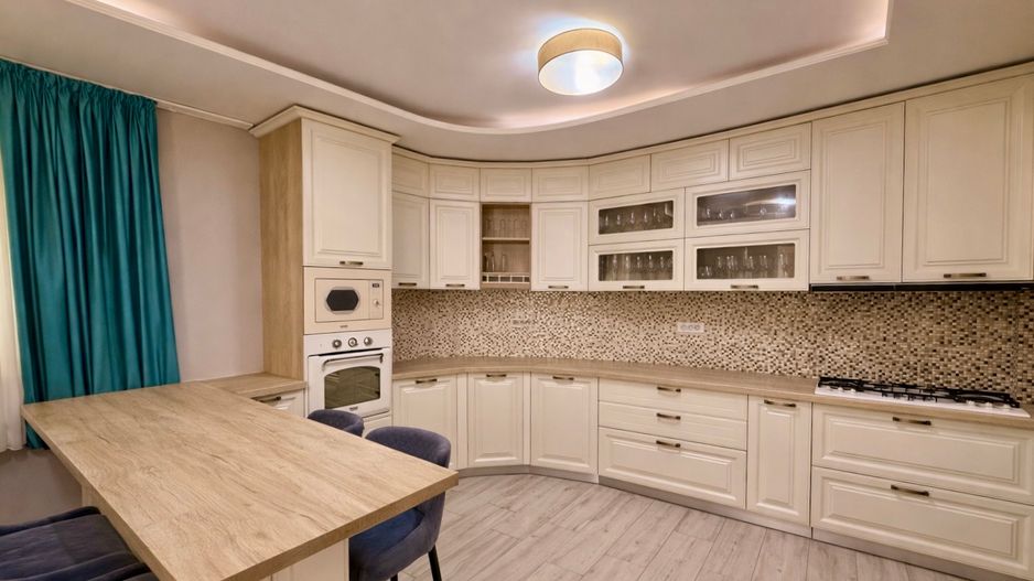 Vila / Casa de lux de vanzare  1000mp teren Str. Primaverii Constanta - Poză 15