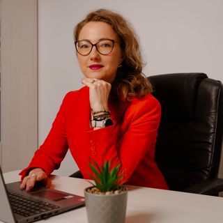 Viorela Pantis - Golden Real Estate