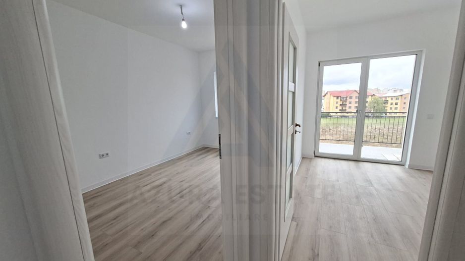 Apartament intabulat 2 camere 54 mp utili si curte 38 mp in Selimabar - Poză 1