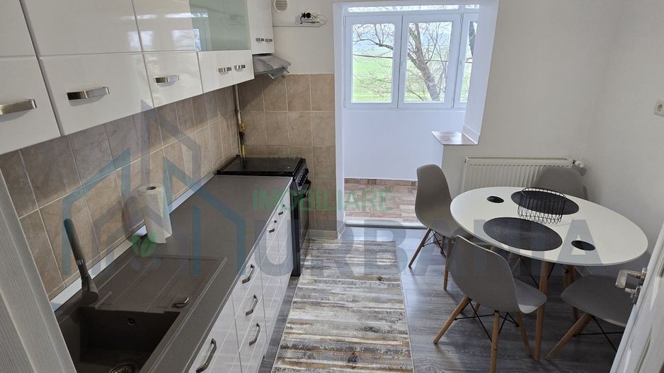 2 camere, decomandat, renovat Nou, prima inchiriere - Poză 4