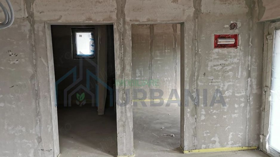 Casă la gri de vânzare în Popricani, Iași, teren 500 mp - Poză 1