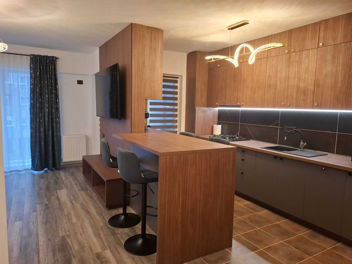 Garsoniera noua, prima inchiriere, parcare + boxa, Pallady, cat friendly - Poză 3