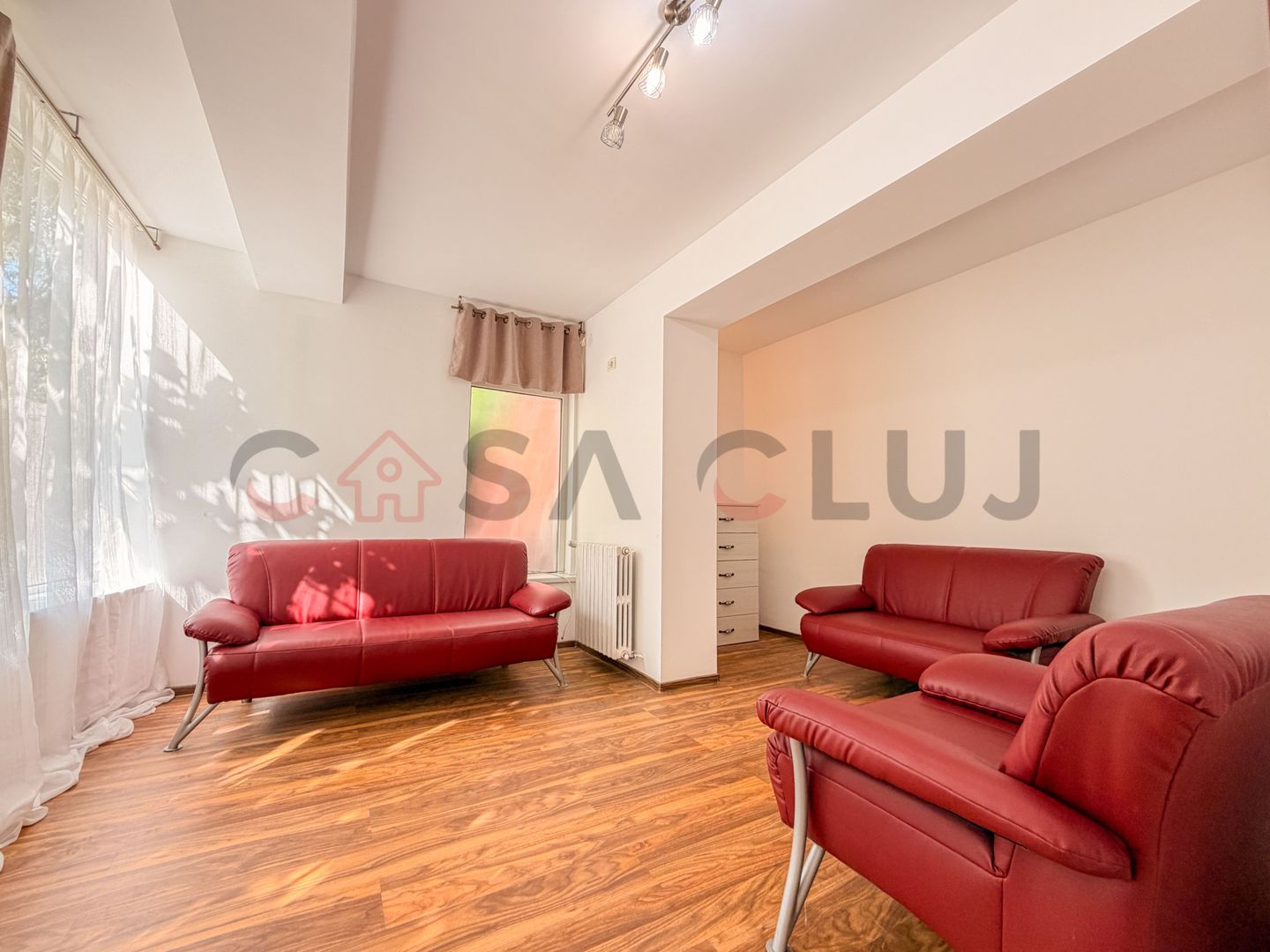 Spațiu multifuncțional de 90 mp în Andrei Mureșanu | 2 parcări - Poză 1