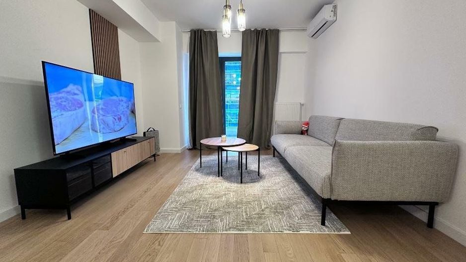 Apartament spatios  3 Camere I Upground I Metrou Pipera - Poză 1