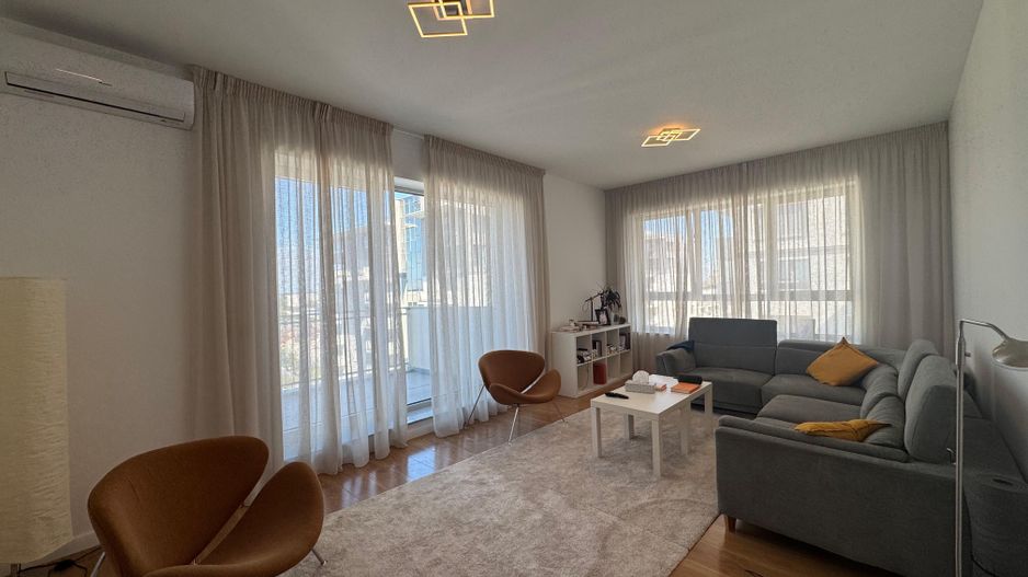 2 camere| LUXURIA RESIDENCE| VEDERE PANORAMICA - Poză 1