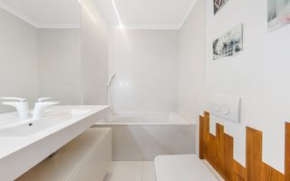 PENTHOUSE DE LUX, 180 MP UTILI + 250 MP TERASE, ACCES PRIVAT CU LIFT! - Poză 11