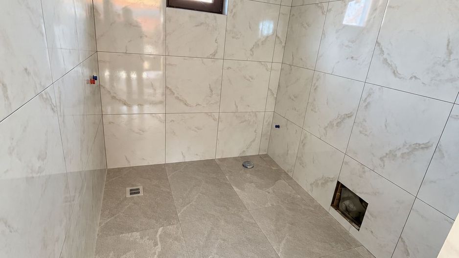 Casă Semifinisată În Toboliu - Poză 10