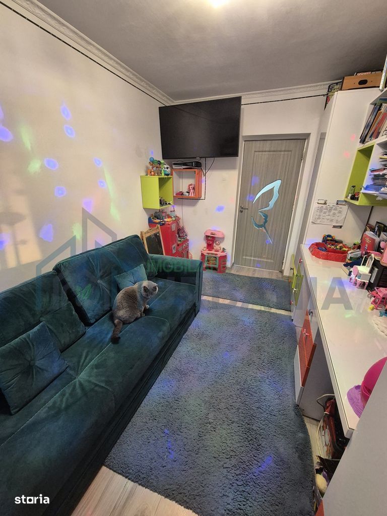 Apartament 3 camere etaj 4 de vânzare – Podu Roș, Aleea Rozelor, - Poză 8