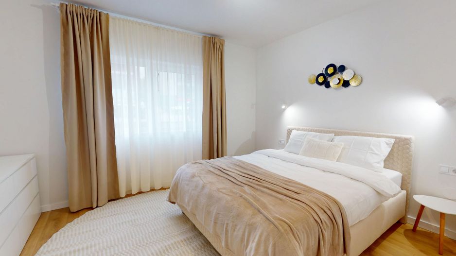 Apartament cu 3 camere, decomandat, la cheie terasă 9.11 - întabulat - Poză 1