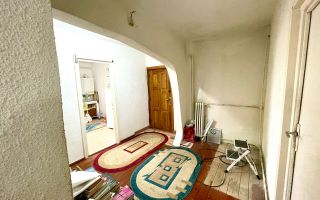 De vânzare apartament cu 3 camere decomandat, zona Capăt 1 - Poză 4