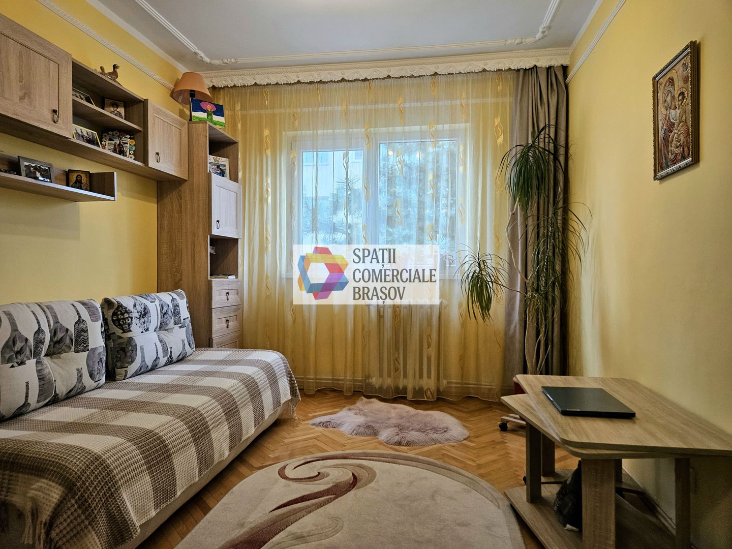 Apartament 4 camere de vânzare Brasov, zona Calea Bucuresti - Judetean, 100 mp - Poză 10