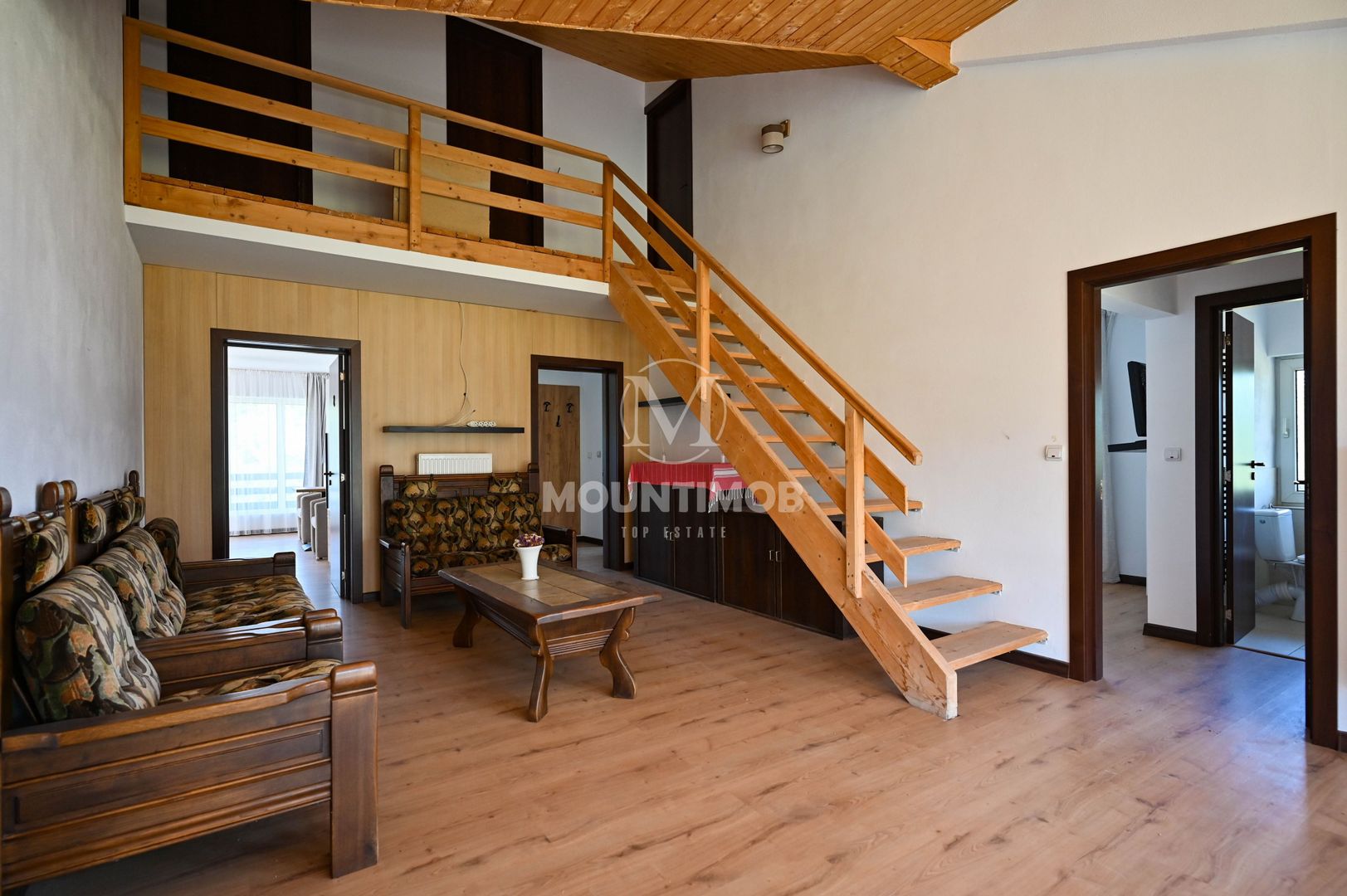 Pensiune la cheie, 13 camere, Randament ridicat, Cheile Rasnoavei - Poză 14