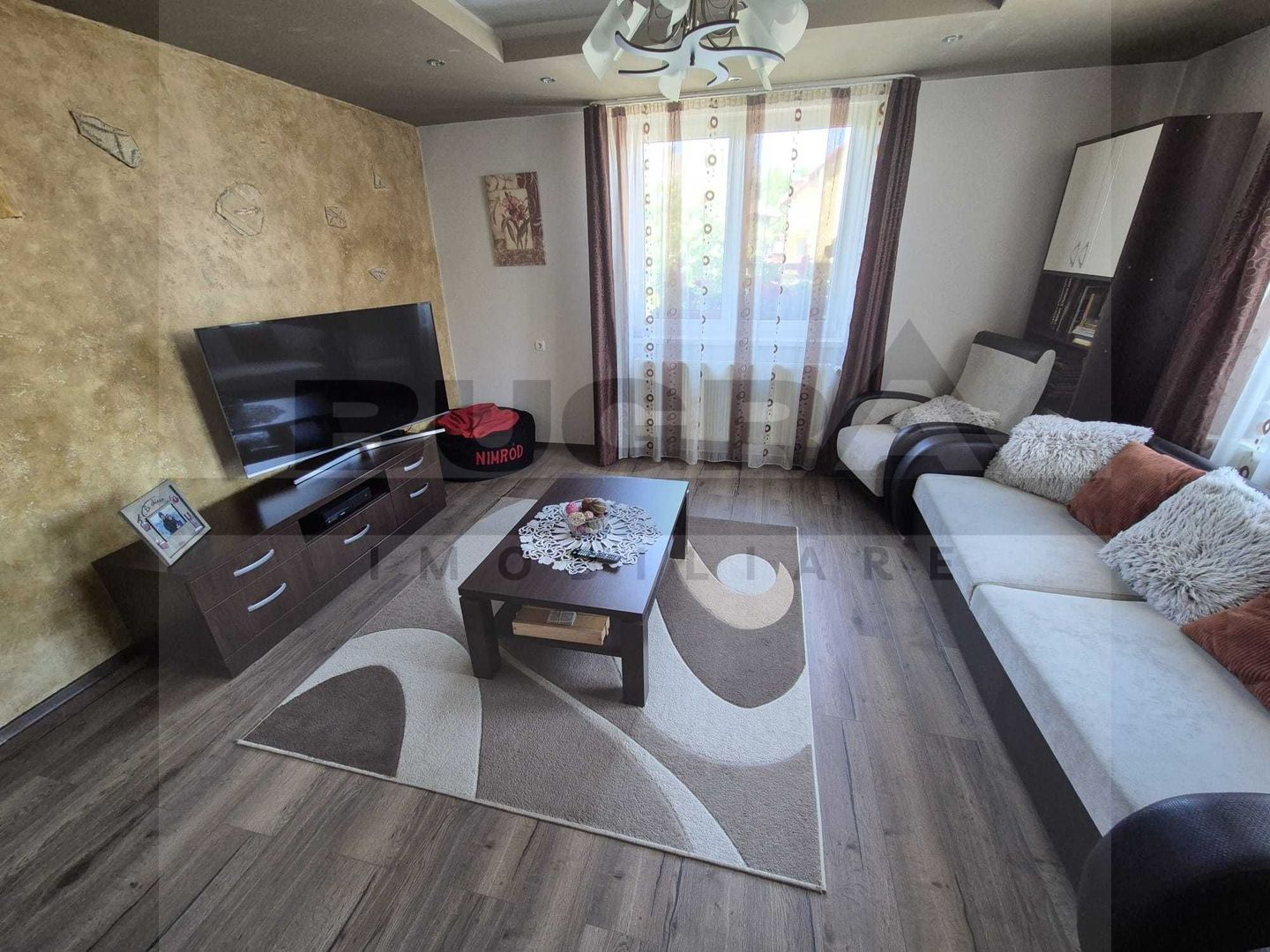 Casa indiviudala de 187mp, teren 794mp, garaj- Luna de Sus - Poză 3