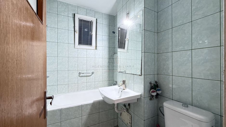 3 Camere | 9 min Metrou Titan - Poză 9