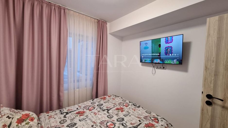 Apartament ultrafinisat, zona Terra. - Poză 1