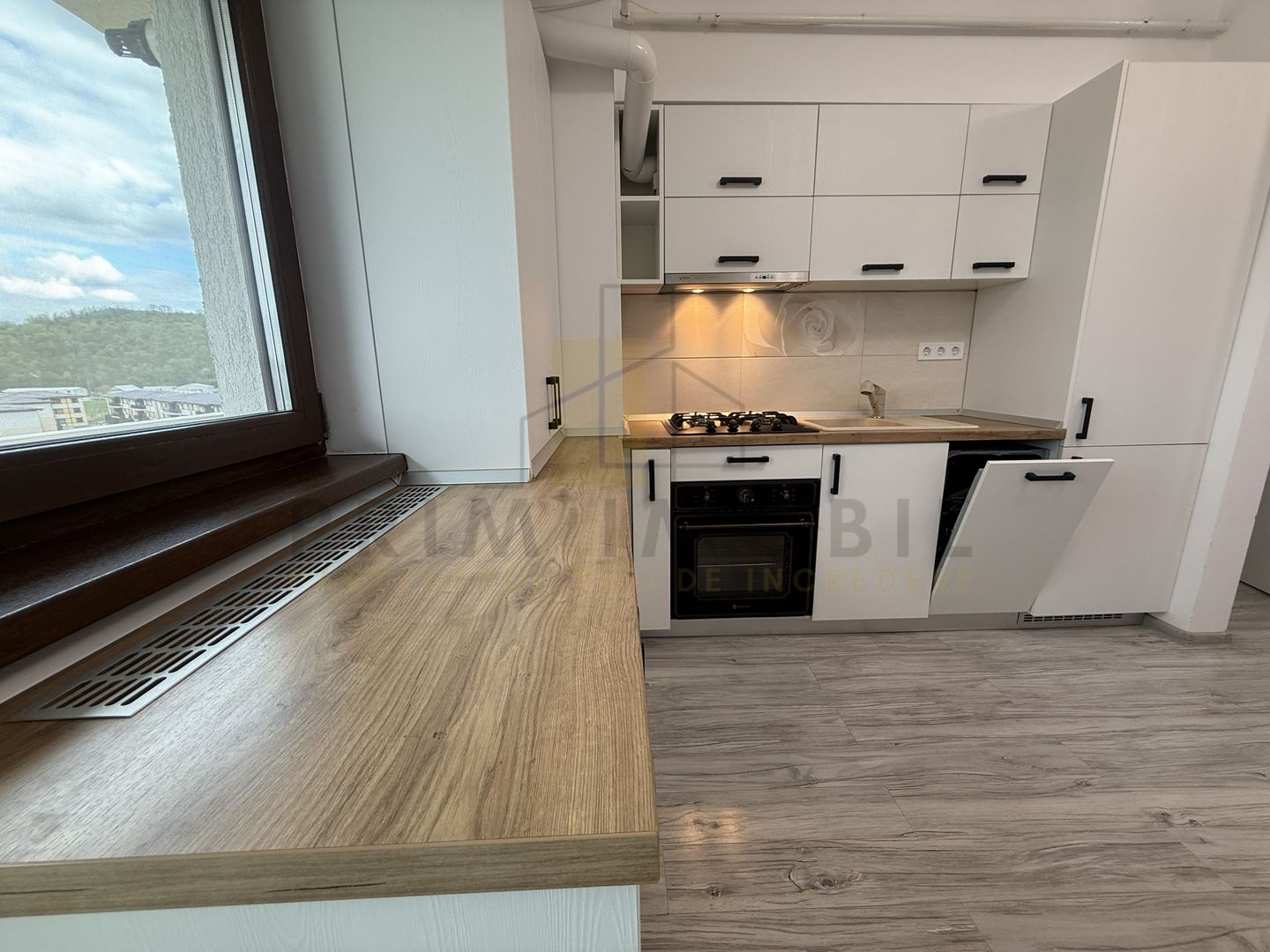 Apartament 2 Camere Bucium - OMV - Bucium Confort - Poză 1