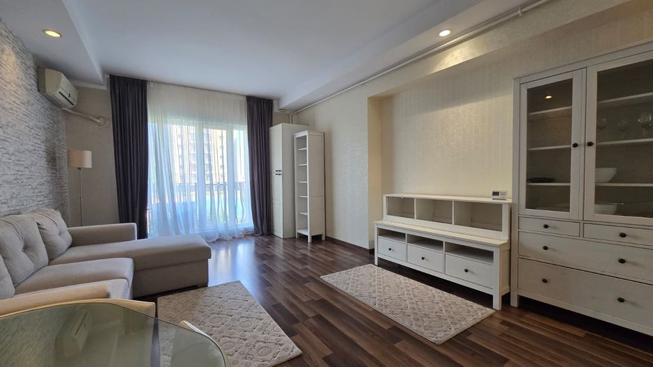 COSMOPOLIS - Apartament cu 2 camere, mobilat si utilat. - Poză 2