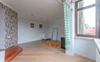 Casă individuală cu 7 camere lângă AFI Mall, ideală pentru birouri sau locuință - Poză 15