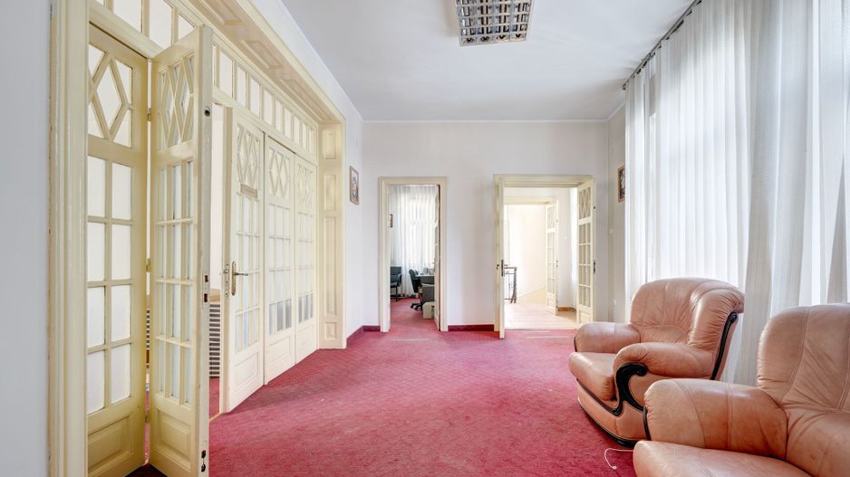 ULTRACENTRAL - Vilă UNICĂ și cu POTENȚIAL uriaș, o poveste de succes - Poză 1