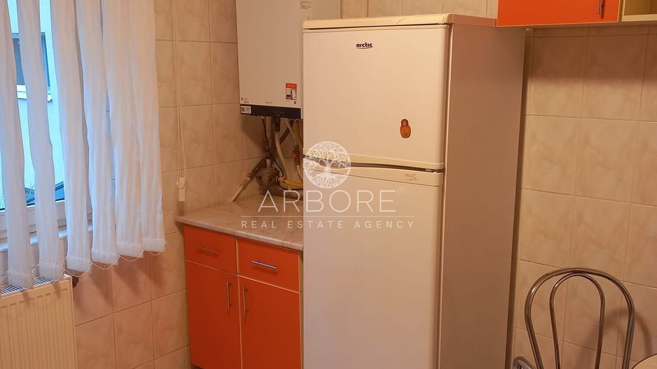 Inchiriere apartament 3 camere Unirii - Poză 3