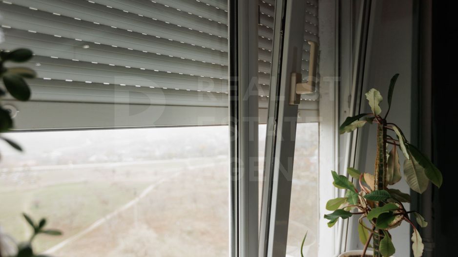 Vânzare, apartament, 3 camere, str. Luceafarul ,sat. Dobrogea. - Poză 10