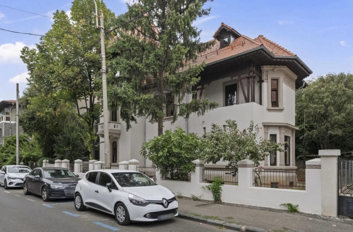 Vilă interbelică în stil neoromânesc restaurată integral - Aviatorilor - Poză 1