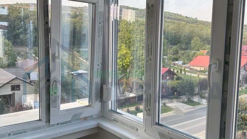 Apartament 3 camere, 67 mp, Tomești - Etaj 3, izolație termică nouă - Poză 4