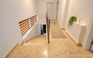 Casă de închiriat Tunari AeroCity, 3 dormitoare, 3 băi, curte 400m - Poză 11