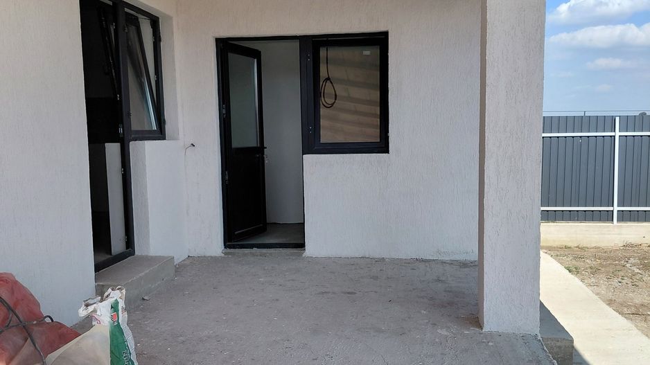 De vânzare casă – Comuna Șendreni, Cartierul Nou - Poză 14