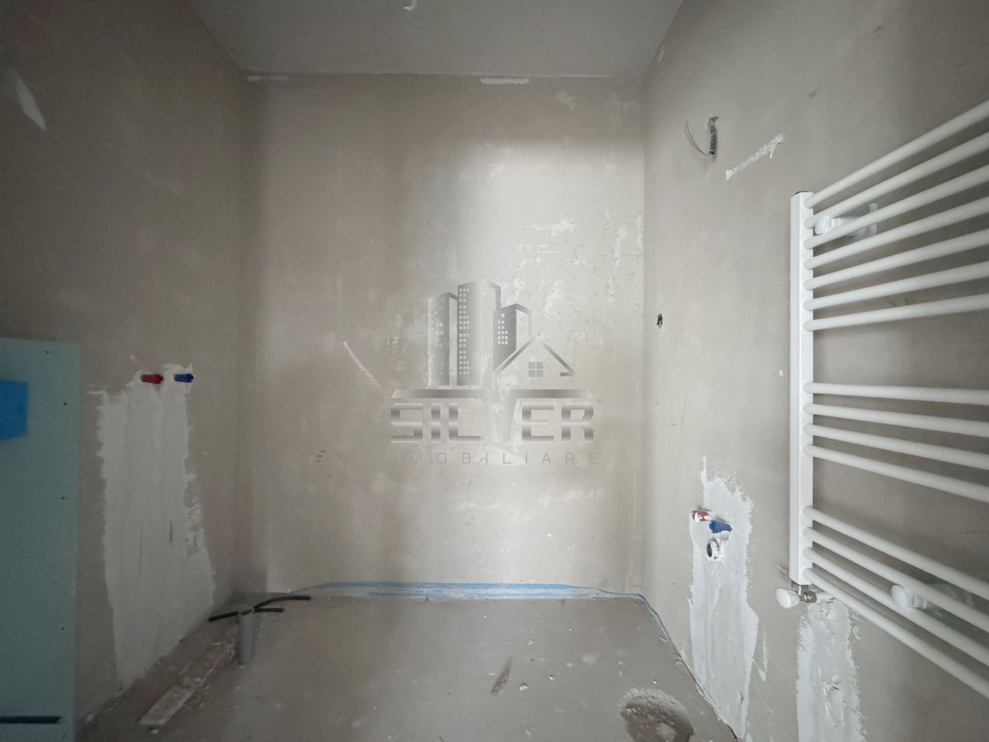 Apartament cu 4 camere+terasa 88mp+parcare/zona Eroilor. - Poză 6