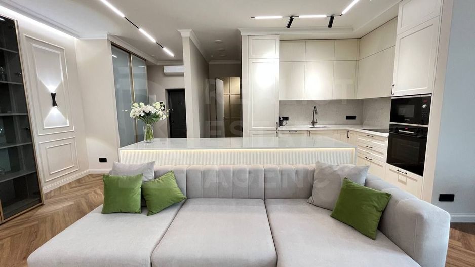 Chirie, apartament, 3 camere, bul. Ștefan cel Mare, Centru - Poză 4