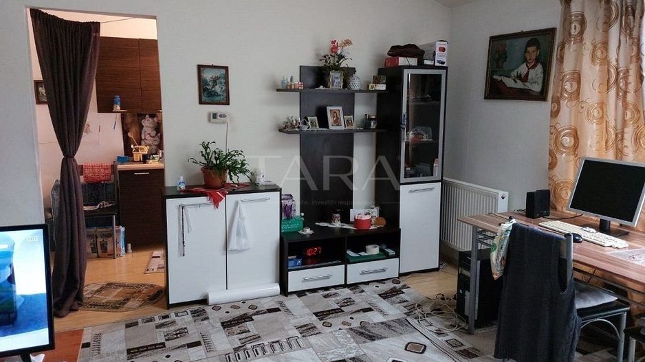 Vand apartament cu 1 camera in Floresti. - Poză 1