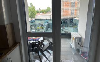 Apartament 2 camere tip studio, lux, parcare inclusă, centrală proprie, etaj 1 - Poză 8