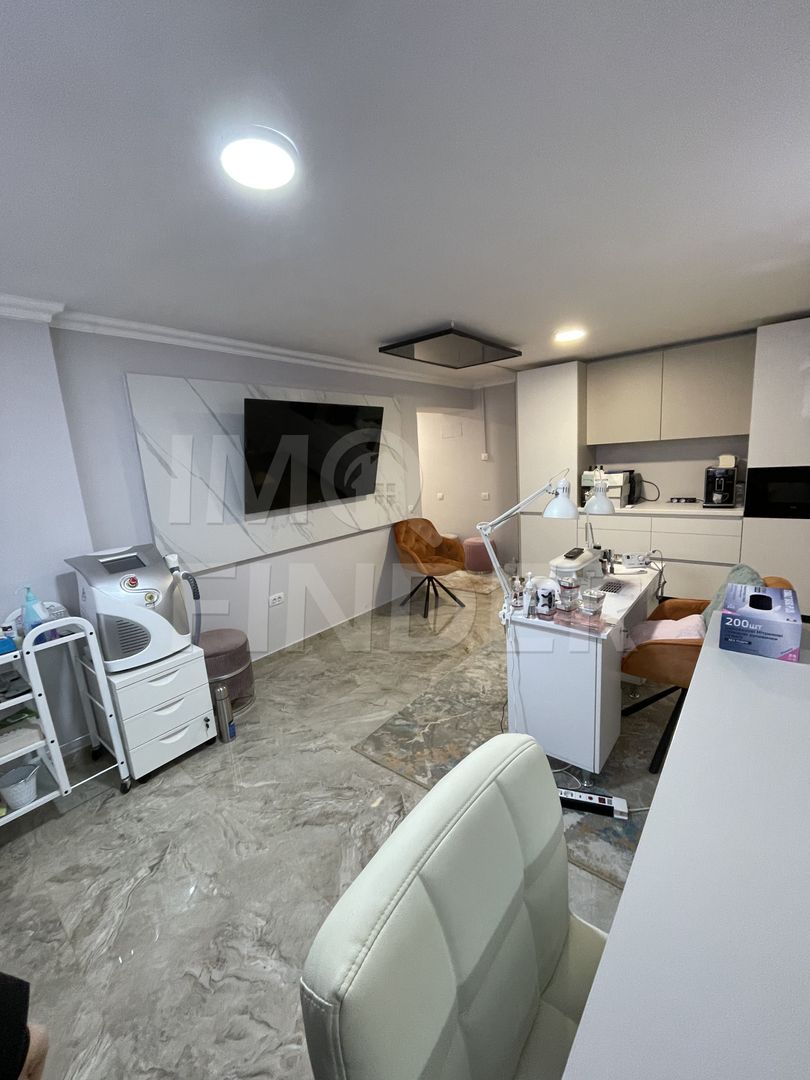 Vanzare doua spatii tehnice, zona Banca Transilvania, Buna Ziua - Poză 2