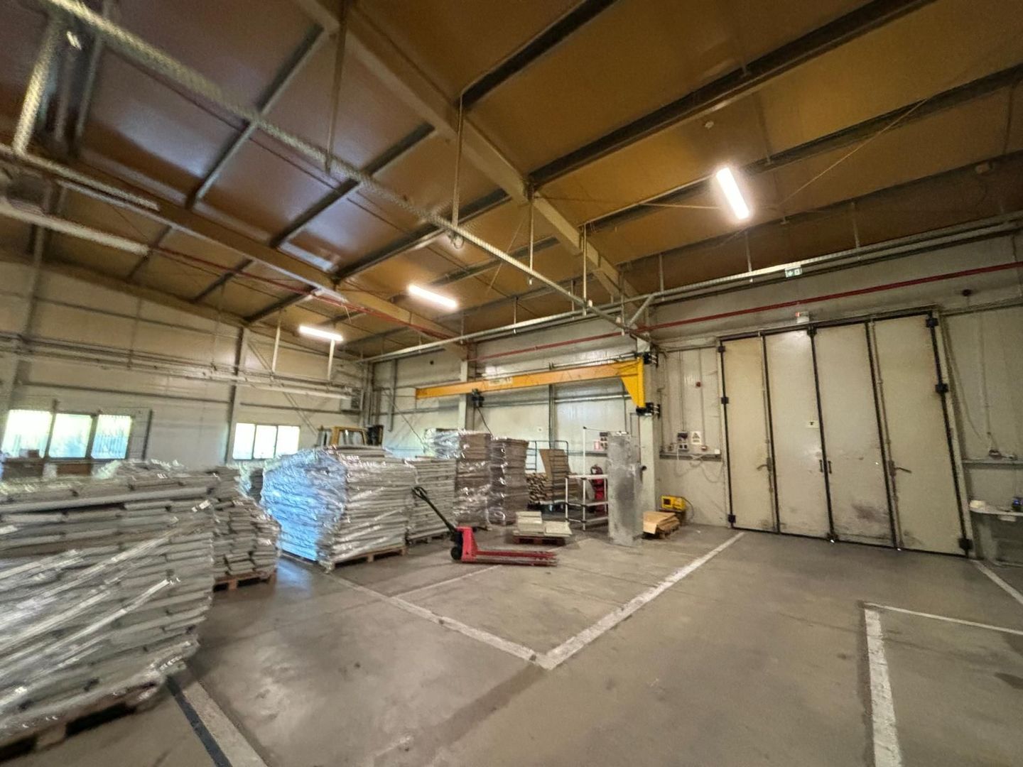 Hala 5000 mp dotata pentru productie si depozitare ISU categoria D - Poză 27