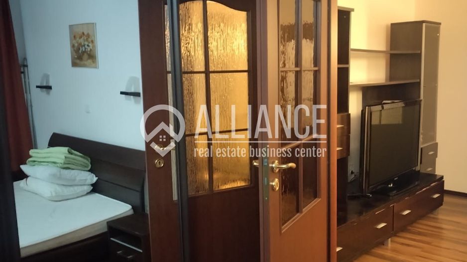 Central (cod04)-Apartament 3 camere mobilat utilat - Poză 13