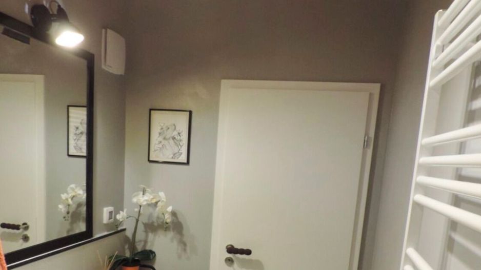 Se oferă spre închiriere un apartament tip studio open space Jiului - Poză 11