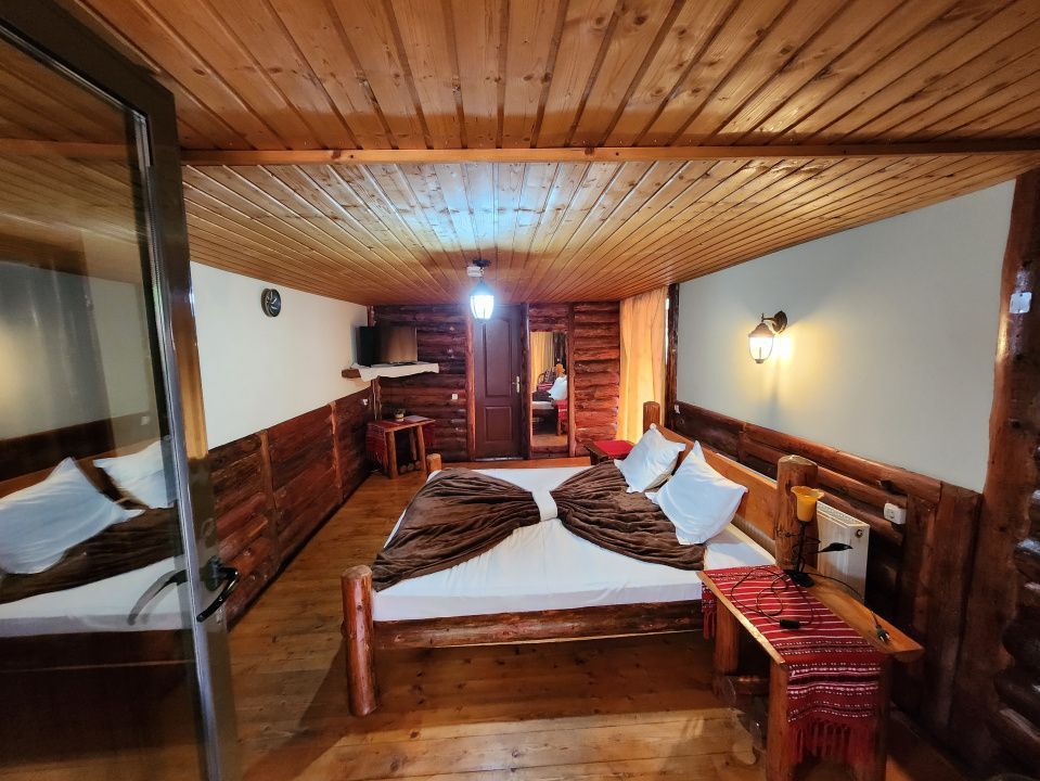 Pensiune cu Salina, Moroieni- Investitie la Cheie in Turismul Montan - Poză 14