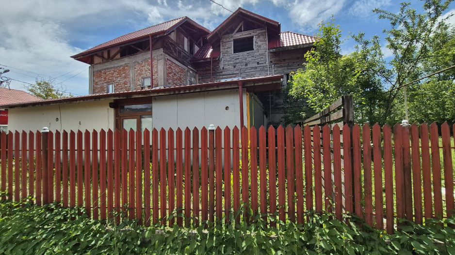 Spatiu comercial+Locuinta 664 mp construiti+anexa 16 mp si teren 845mp - Poză 33