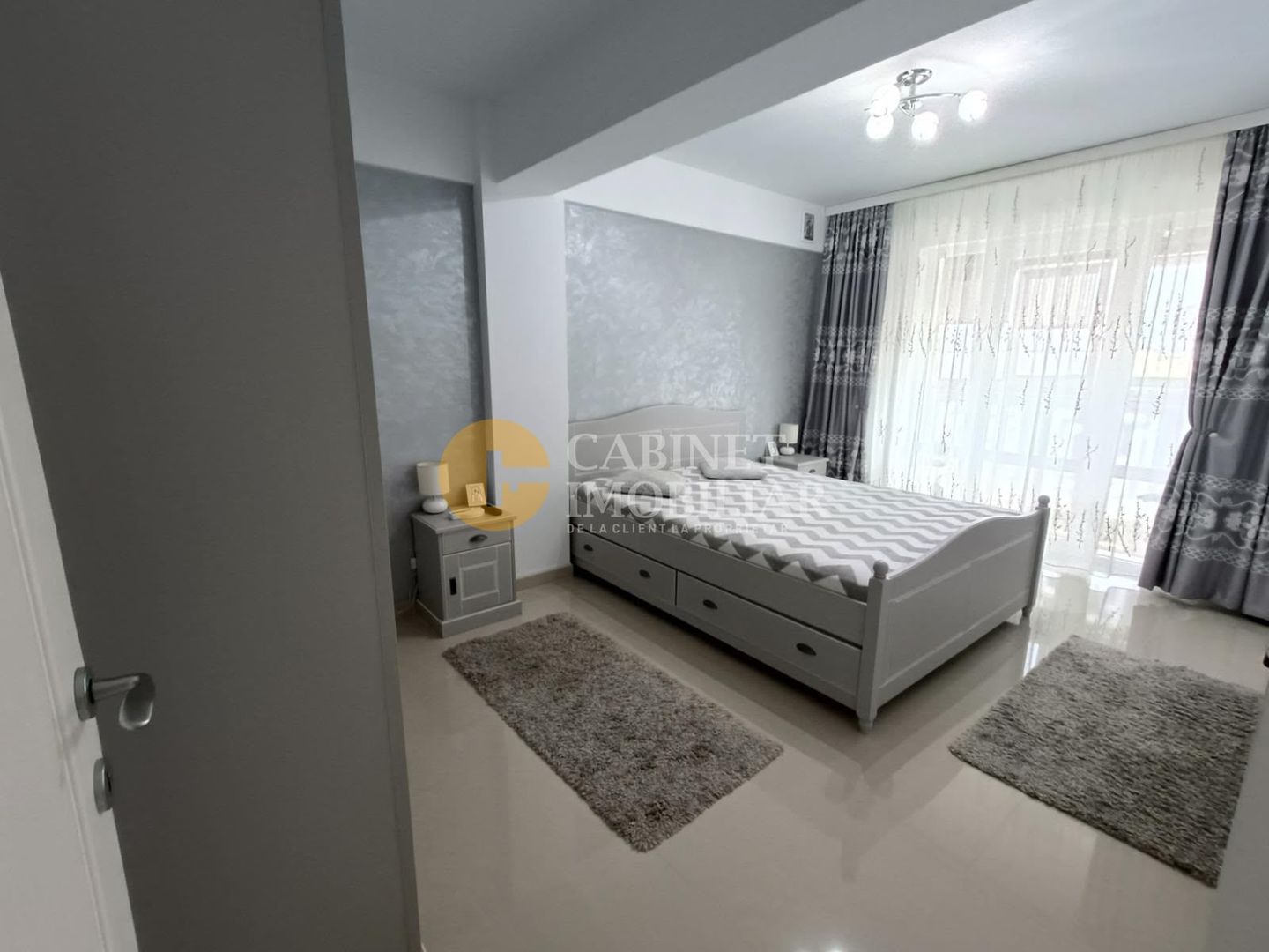 2 CAMERE DECOMANDAT--ETAJ 2--2 LOCURI DE PARCARE--BOXA INCLUSA - Poză 4