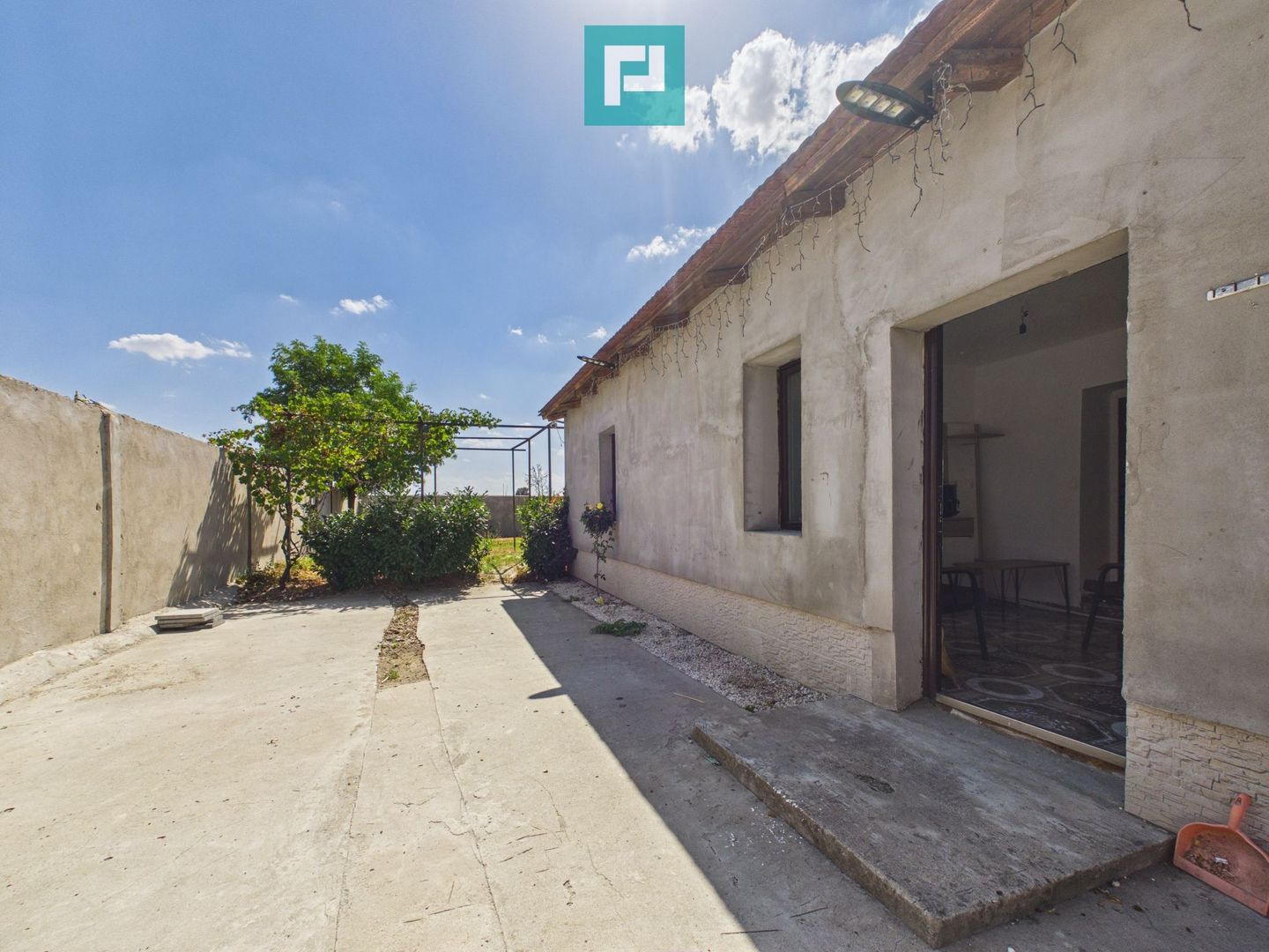 Casă de vânzare în Vânători jud. Arad - Poză 22