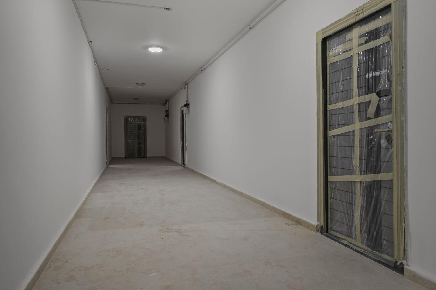 BLOC  FINALIZAT, TERASA 20 mp, et. 5, bucatarie inchisa, METROU, COMISION 0% - Poză 7