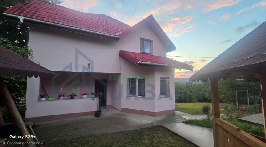 Casa cu teren in Breazu, Rediu - 4 camere, 700 mp teren - Poză 1